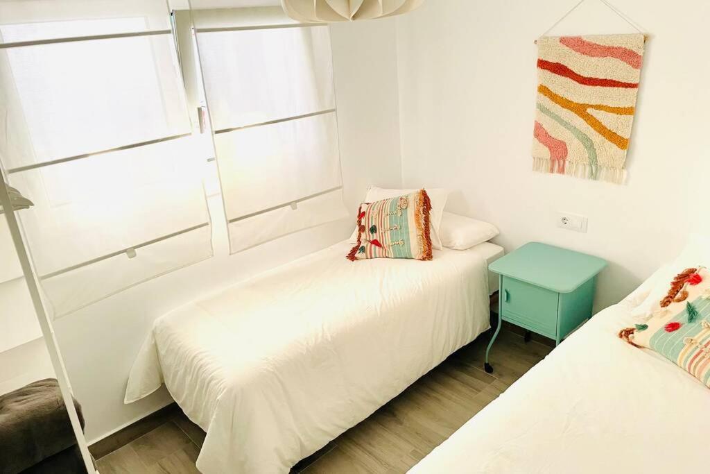 Precioso Apartamento Con Vistas Parciales, Garaje Y Piscina Tarifa Exterior photo